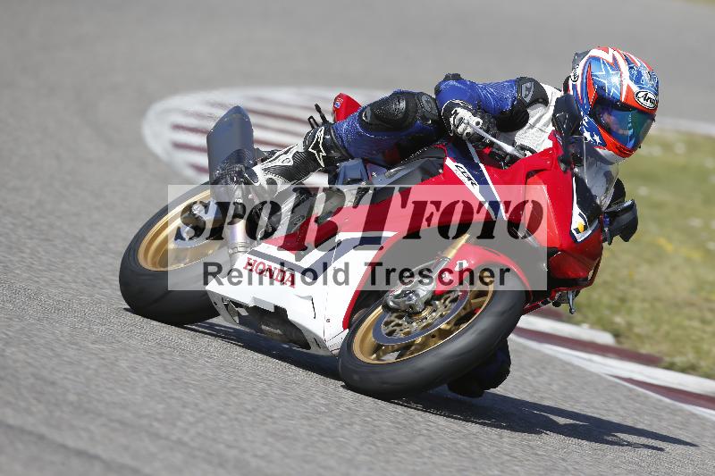 /07 09.04.2026 Cornu Master School ADR/Gruppe rot/7